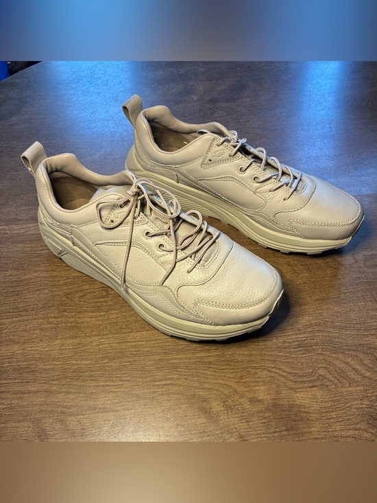 UGG Other - UGG Men's Miwo Trainer Low Sneakers Size 12 taupe or light grayish beige